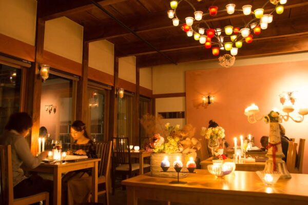 倉敷アフタヌーンティー 年7月日 9月30日開催 旬の桃やぶどうをゆっくりと味わえる プチぜいたくなイベント 倉敷とことこ