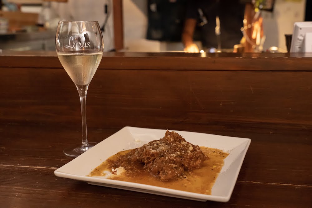 LUCE WINE&TAPAS(ルーチェ ワインアンドタパス) トリッパのトマト煮込み