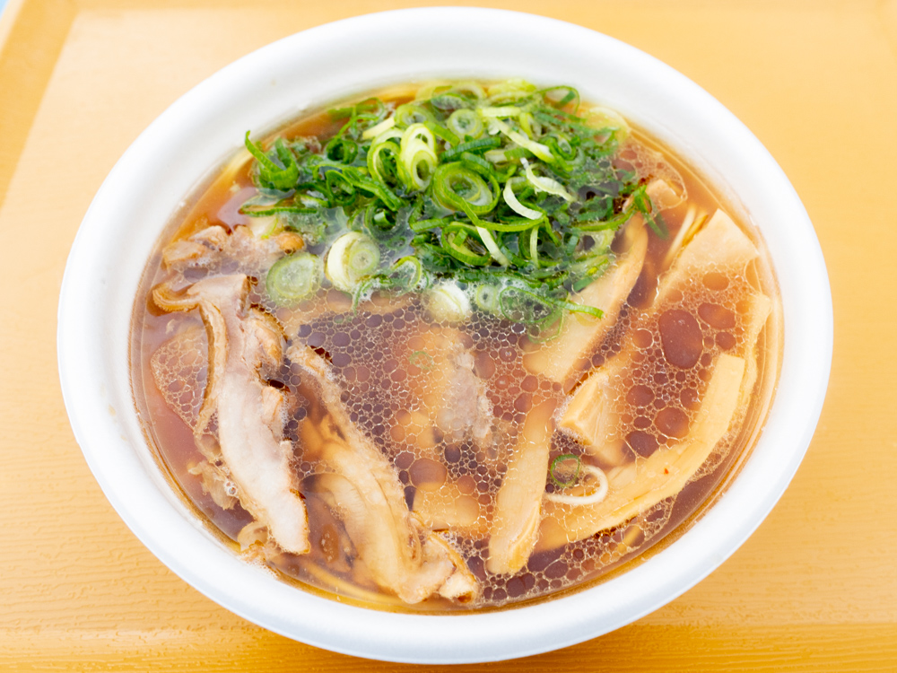 笠岡らーめん屋台 〜 正統派でありながら一味違う!店主の思いが詰まった笠岡ラーメン