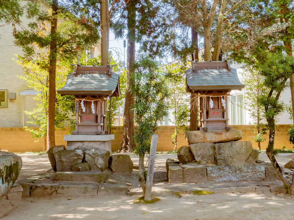 春日神社:境内社