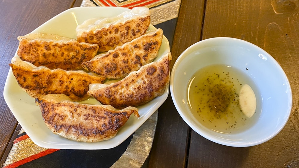 月のうつわ:焼き餃子