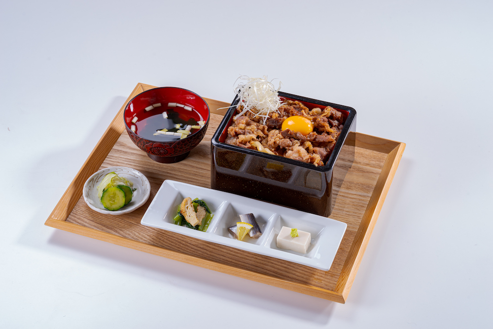 冨來屋本舗別館:千屋牛のすき煮重