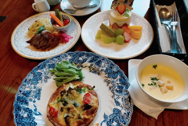 キッシュランチ 2,000円税別