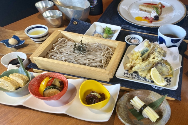 武野屋本店蕎麦御膳 2,000円税別