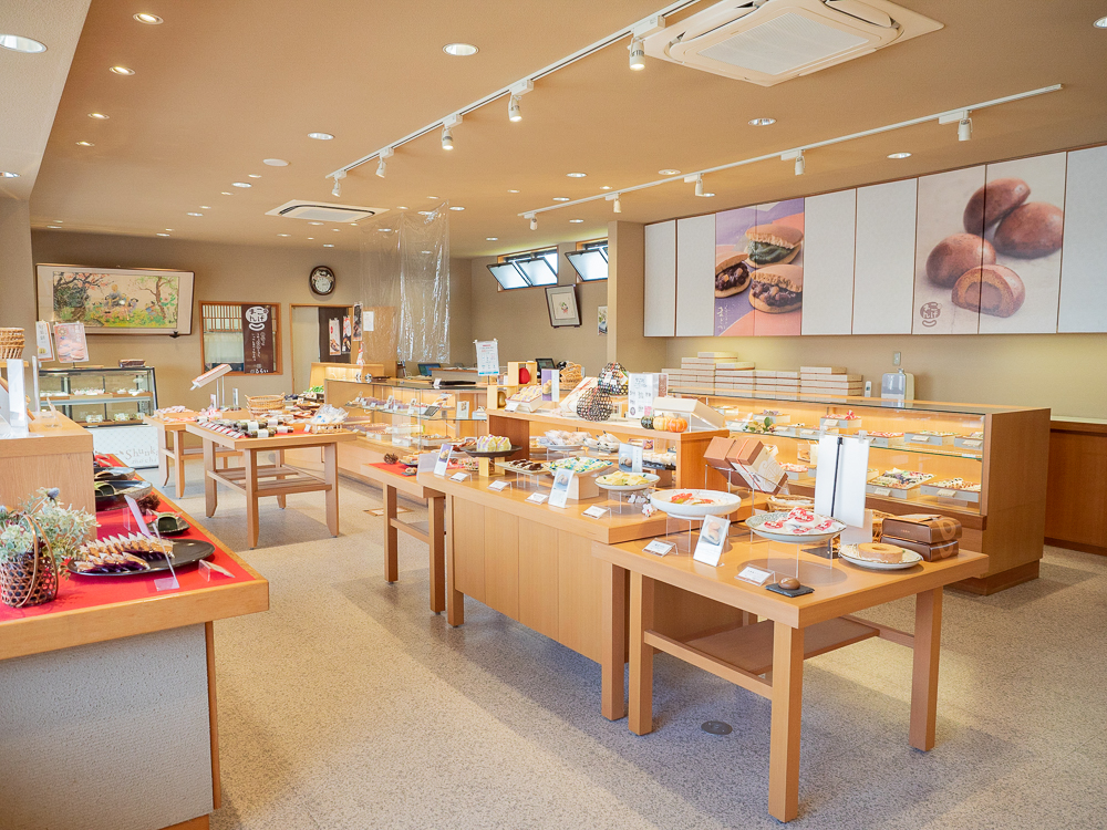 ひらい:笹沖店 店内