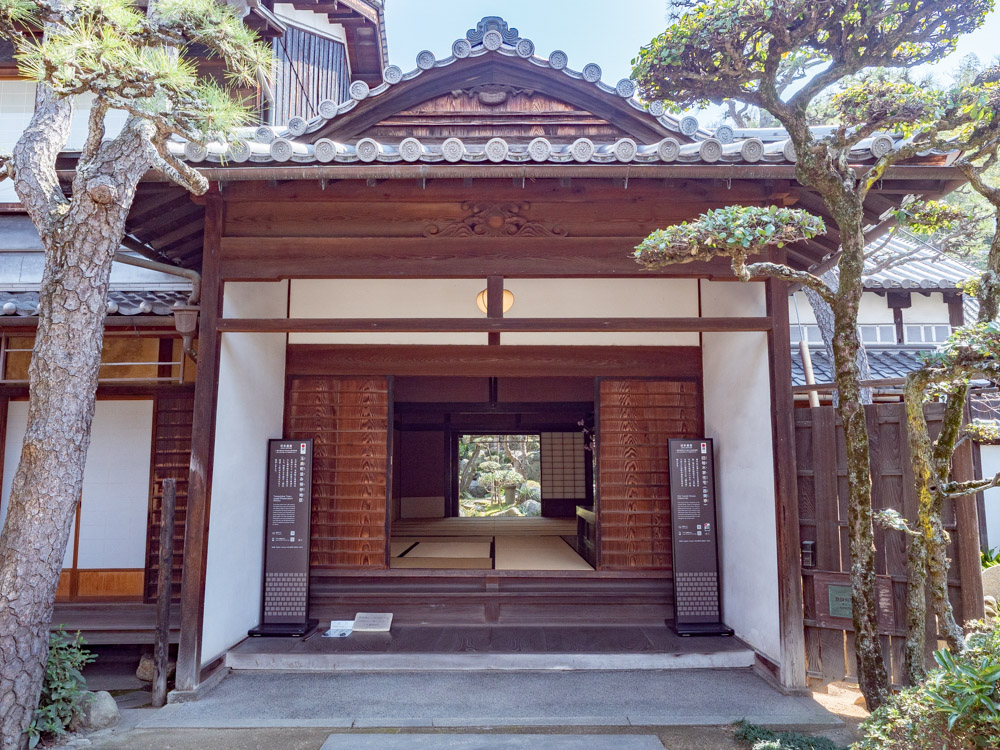 旧柚木家住宅(西爽亭):西爽亭 玄関