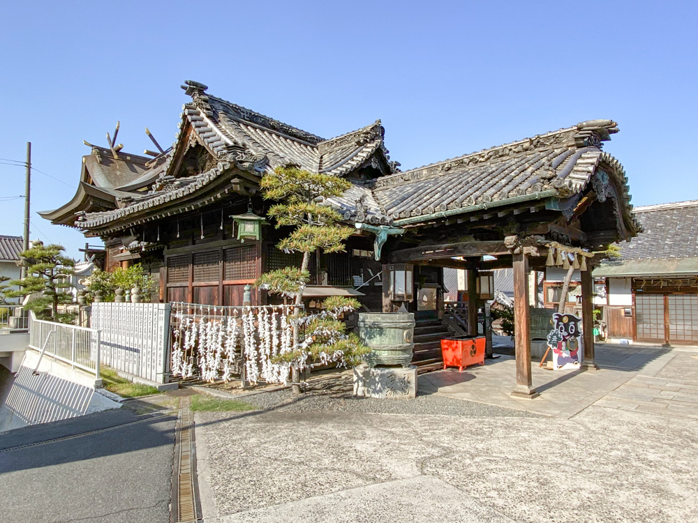 羽黒神社：社殿