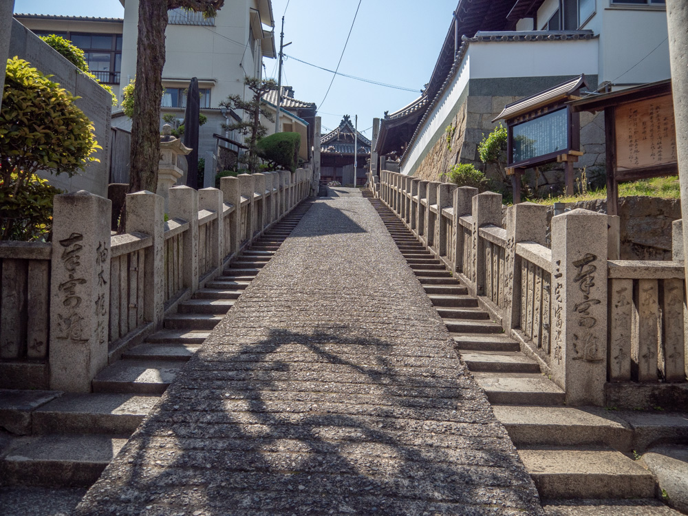 羽黒神社：東参道