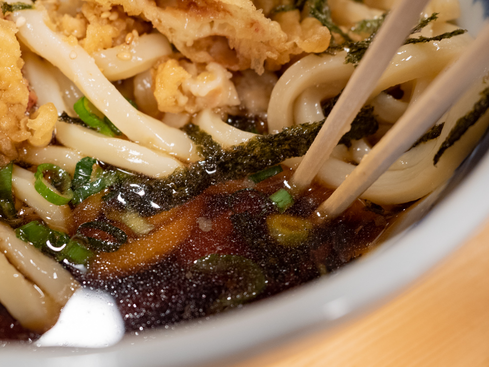 かわはら:イカ入りぶっかけうどん(冷)