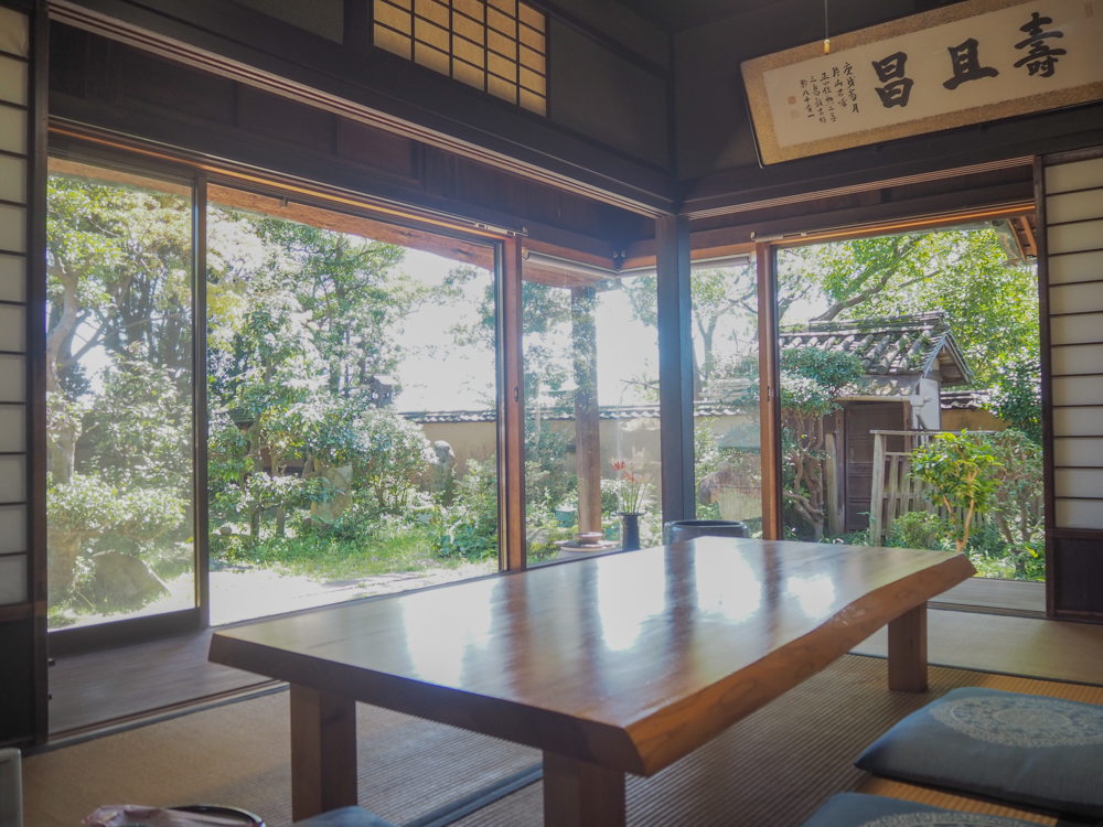 つくぼ片山家_客間_庭